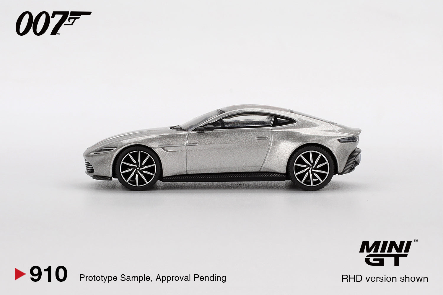 Aston Martin DB10 "Spectre"