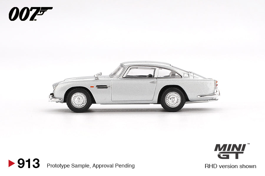 Aston Martin DB5 "Skyfall"