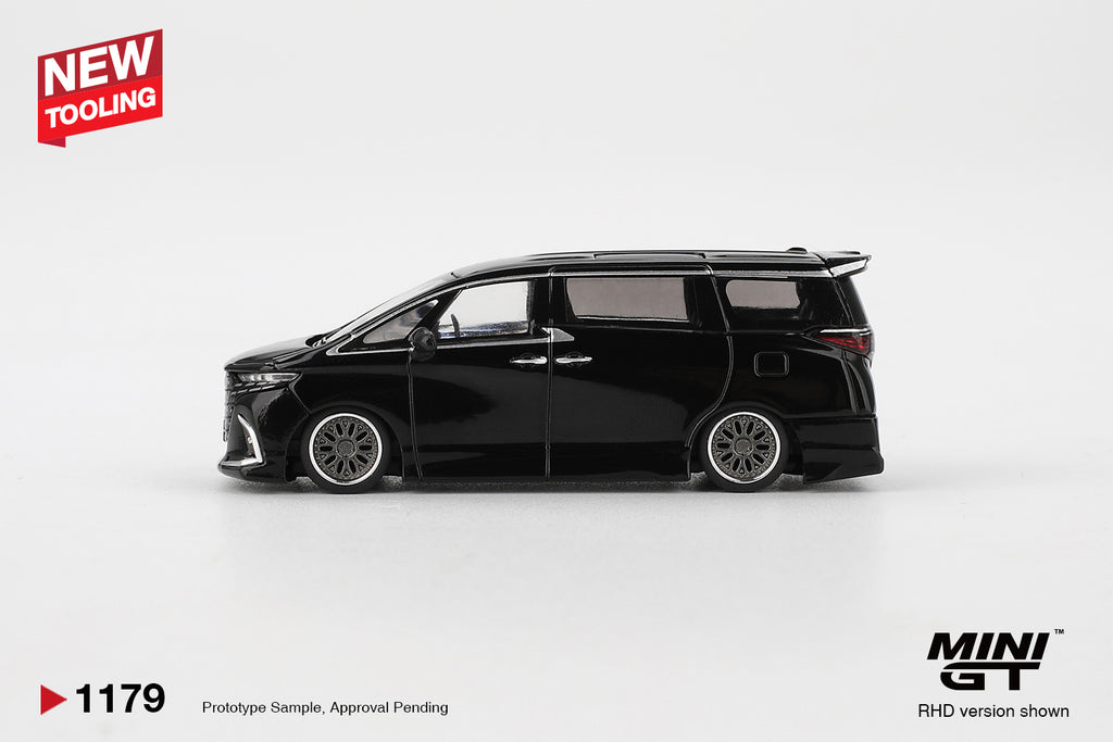 Toyota Alphard 40 KUHL Black