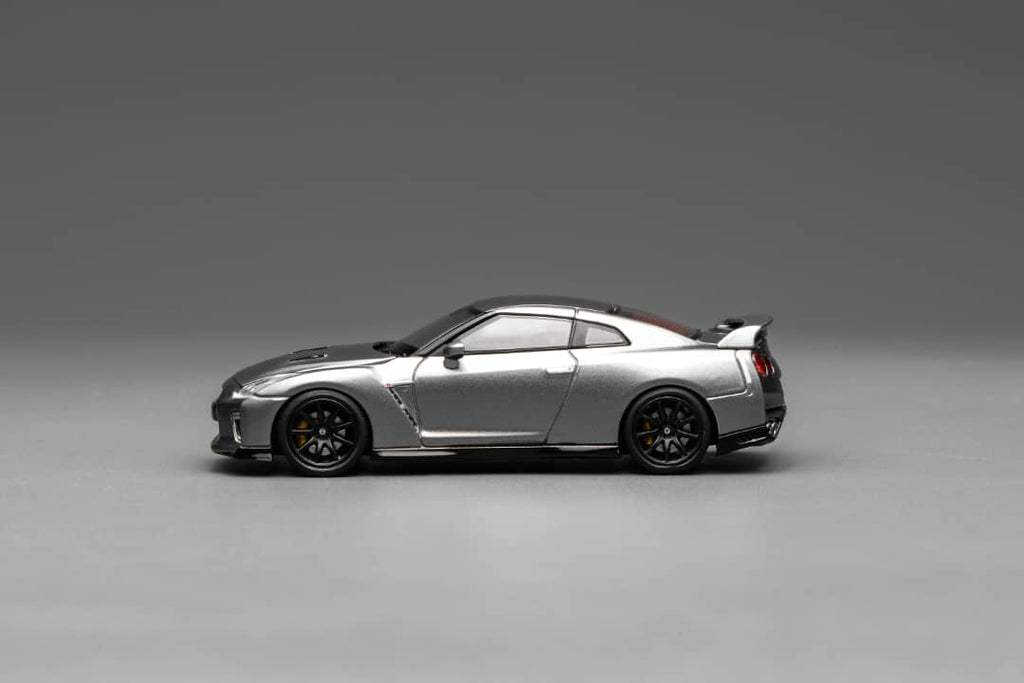Nissan GT-R R35 Track Edition Engineered by Nismo 2020 Dark Metal Grey - Gift Edition