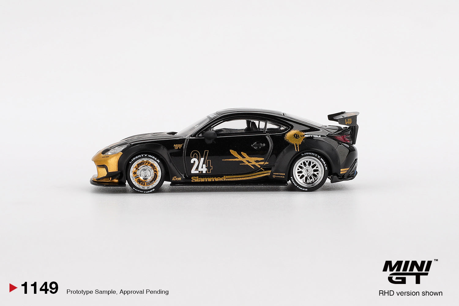 Toyota GR86 LB National Black Gold