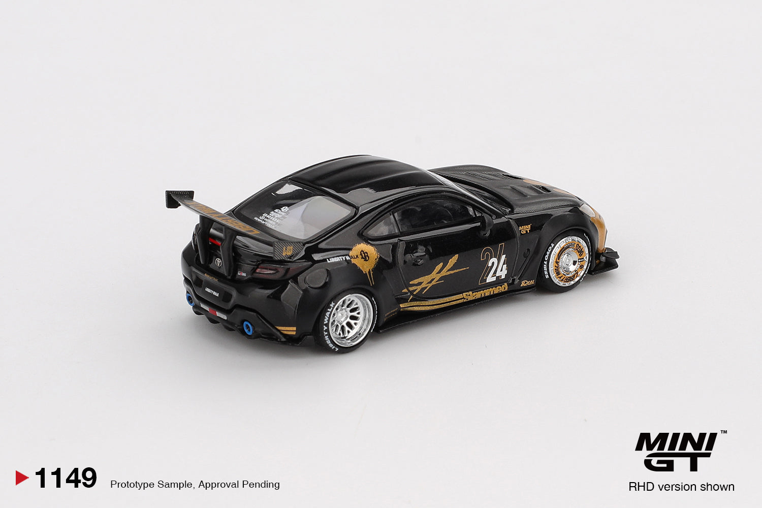 Toyota GR86 LB National Black Gold