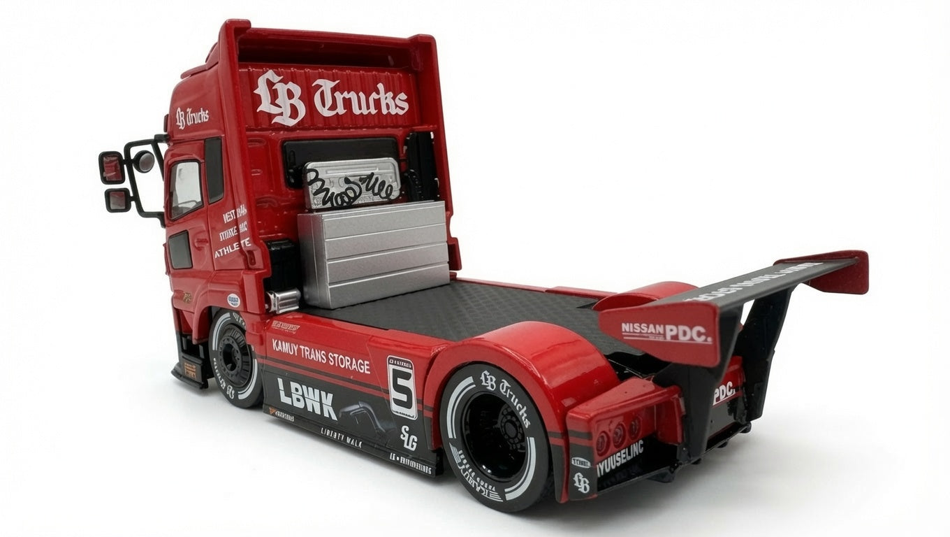 LB-Trucks UD Quon Head Super Silhouette Red Black