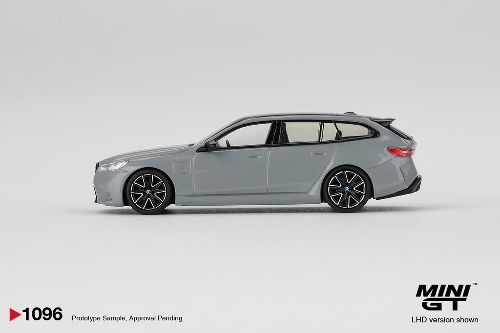 BMW M5 Touring Brooklyn Grey Metallic